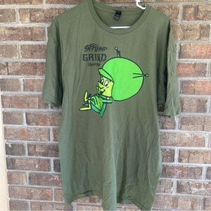 Gildan Olive T-Shirt with the Great Gazoo from Flintstones NWOT xl